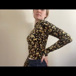 &other stories velvet crop top